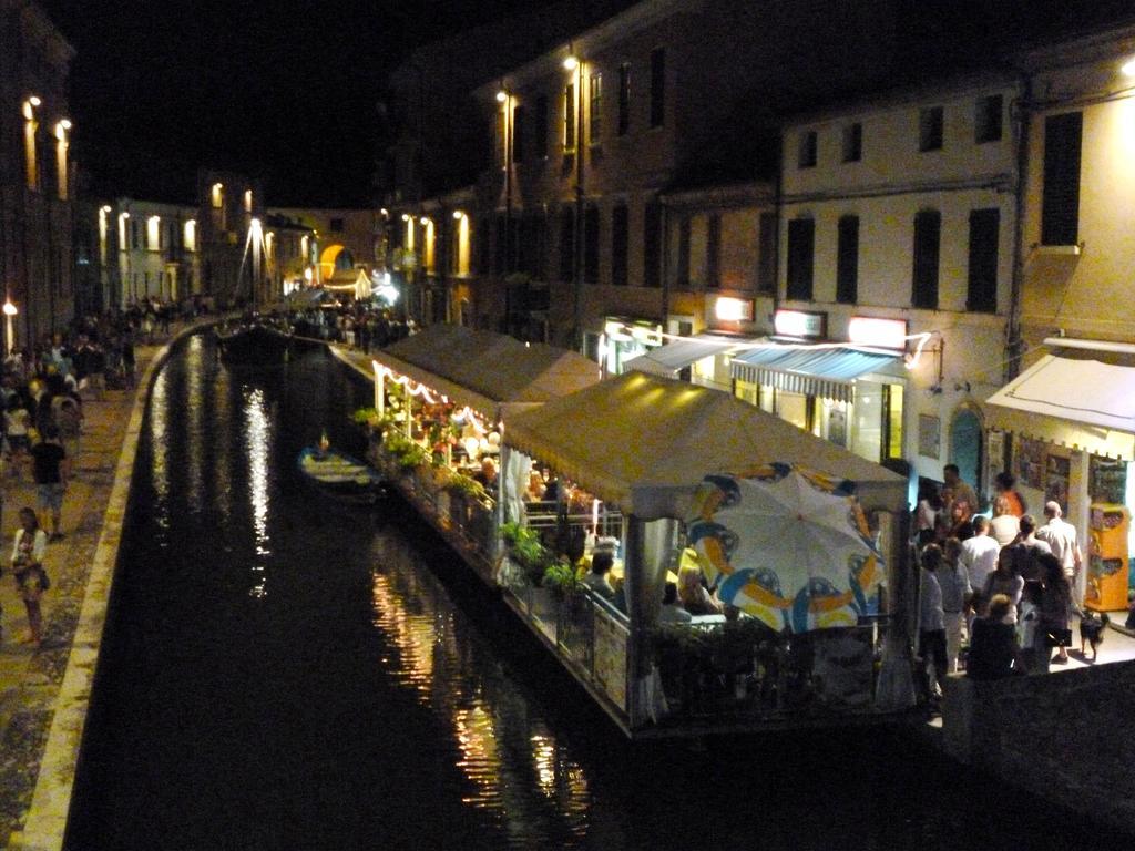 Appartamento Guido Reni Lido di Spina Kültér fotó