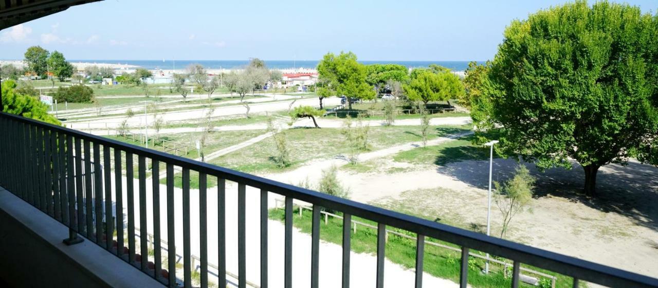 Appartamento Guido Reni Lido di Spina Kültér fotó
